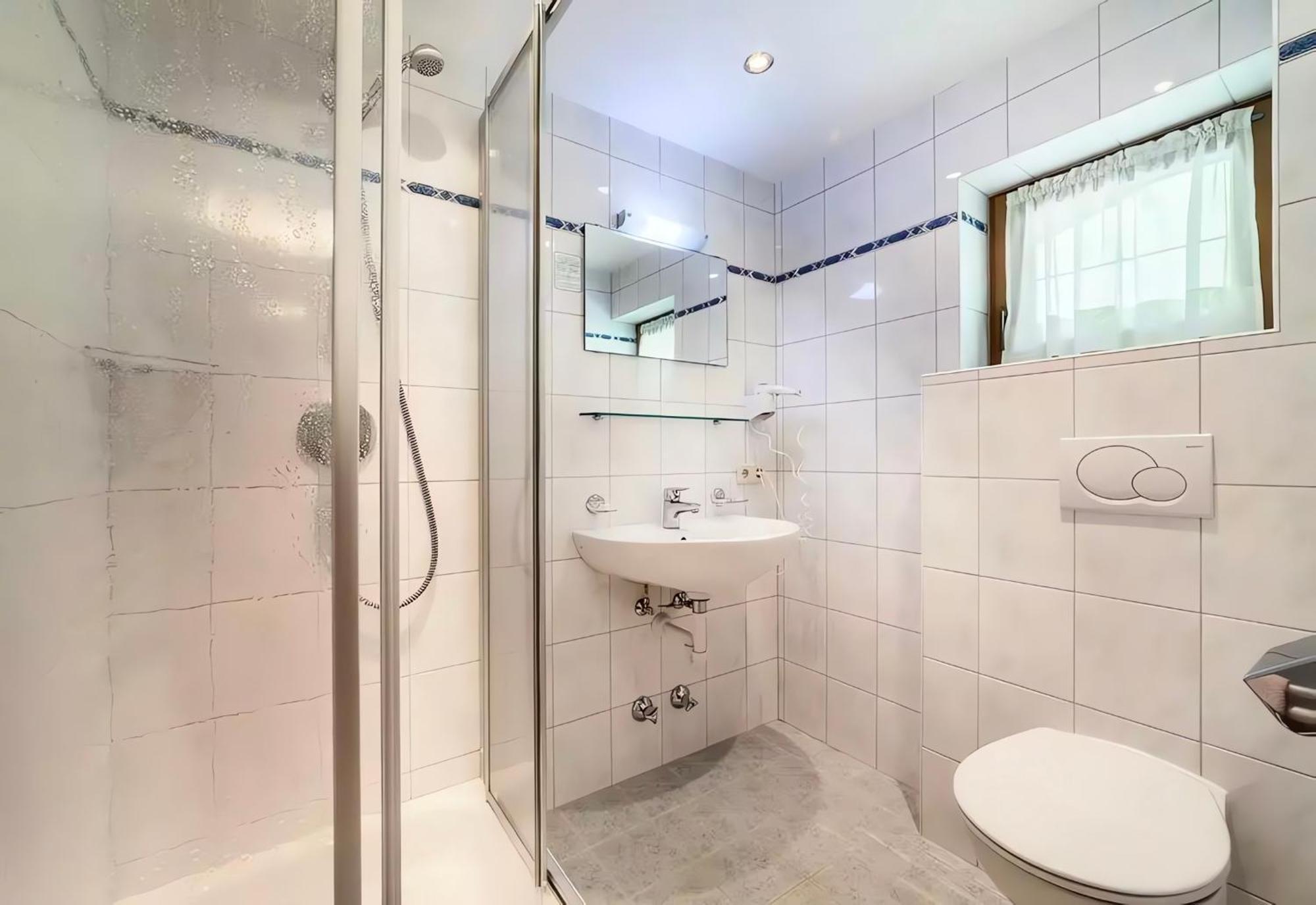 Haus Windegg Hotell Tux Exteriör bild