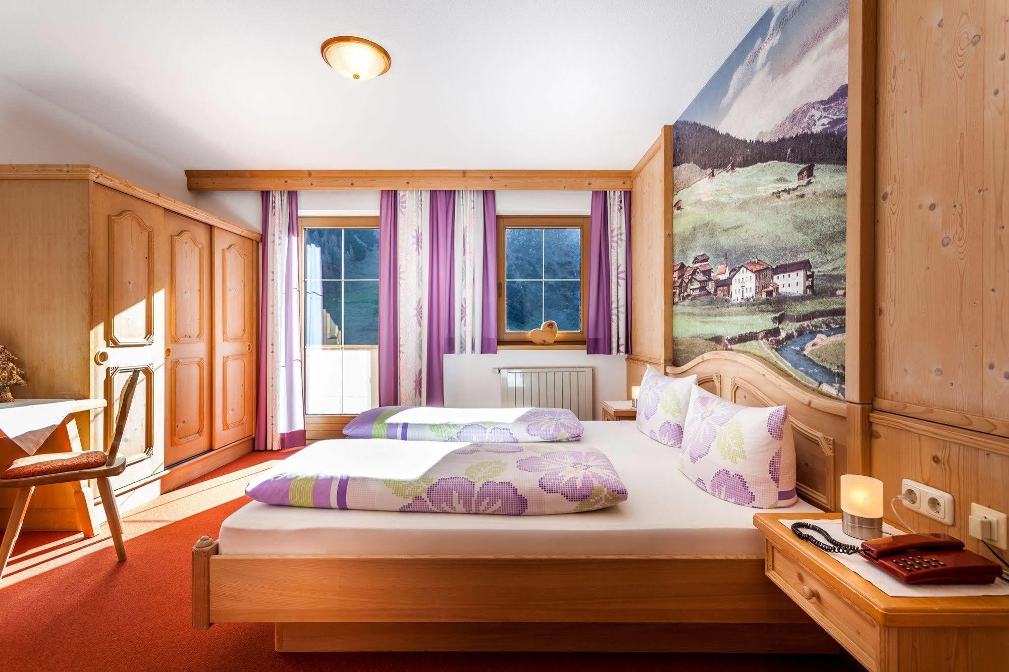 Haus Windegg Hotell Tux Exteriör bild