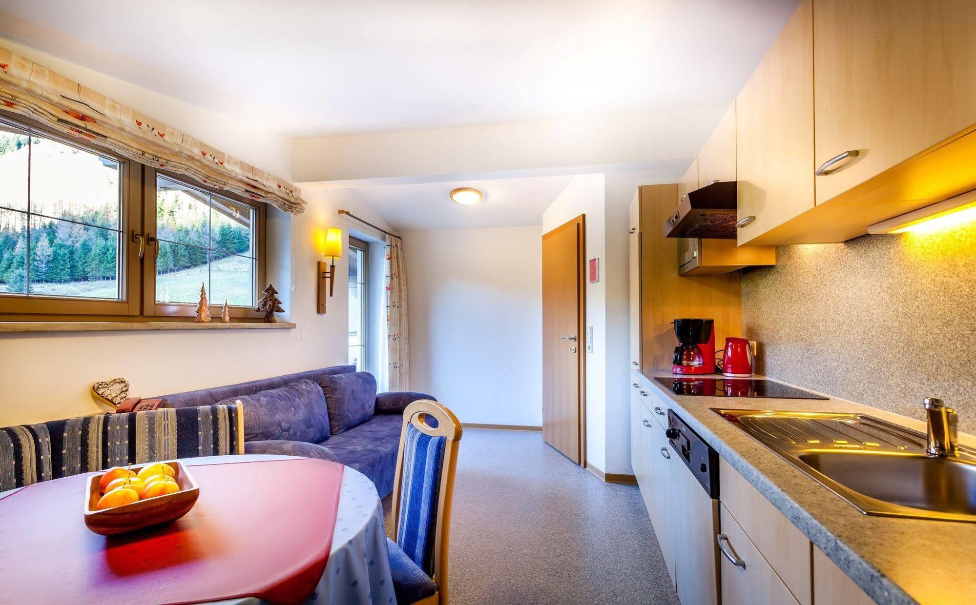 Haus Windegg Hotell Tux Exteriör bild